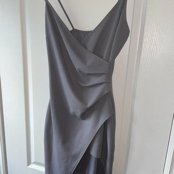 Mendocino- Room Service Dress - Picture 2 of 5